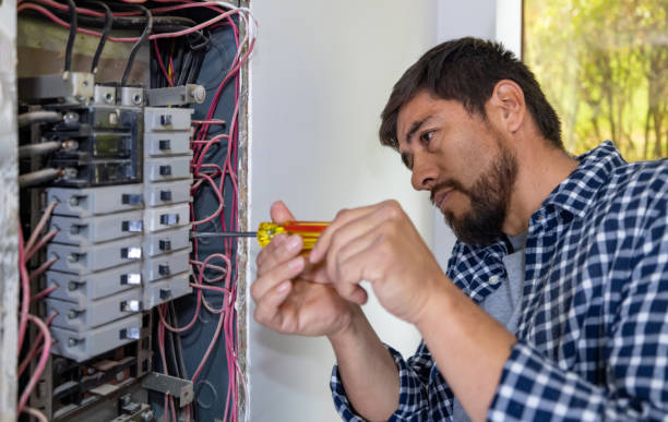 Best Electrical Contractors for Businesses  in Fowler, CA
